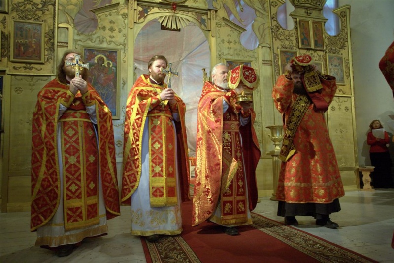 Datei:Grosser Einzug.jpg