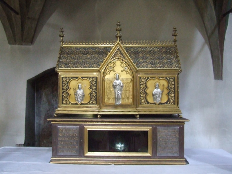 Datei:Erhardi-Schrein Niedermünster Regebsburg.JPG